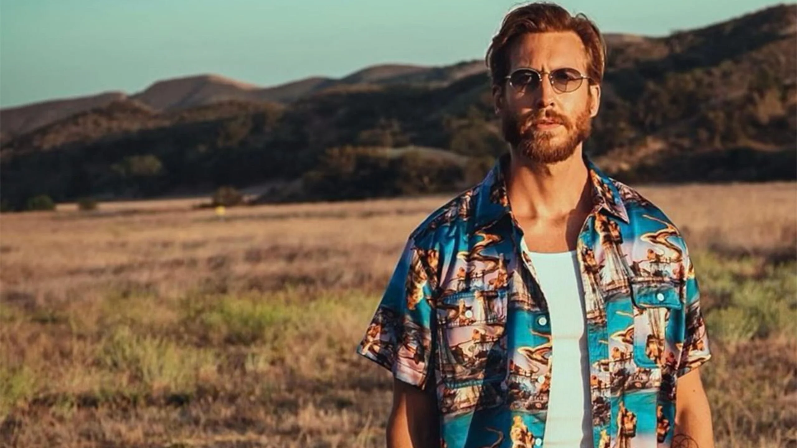Calvin Harris announces single with Justin Timberlake, Halsey and