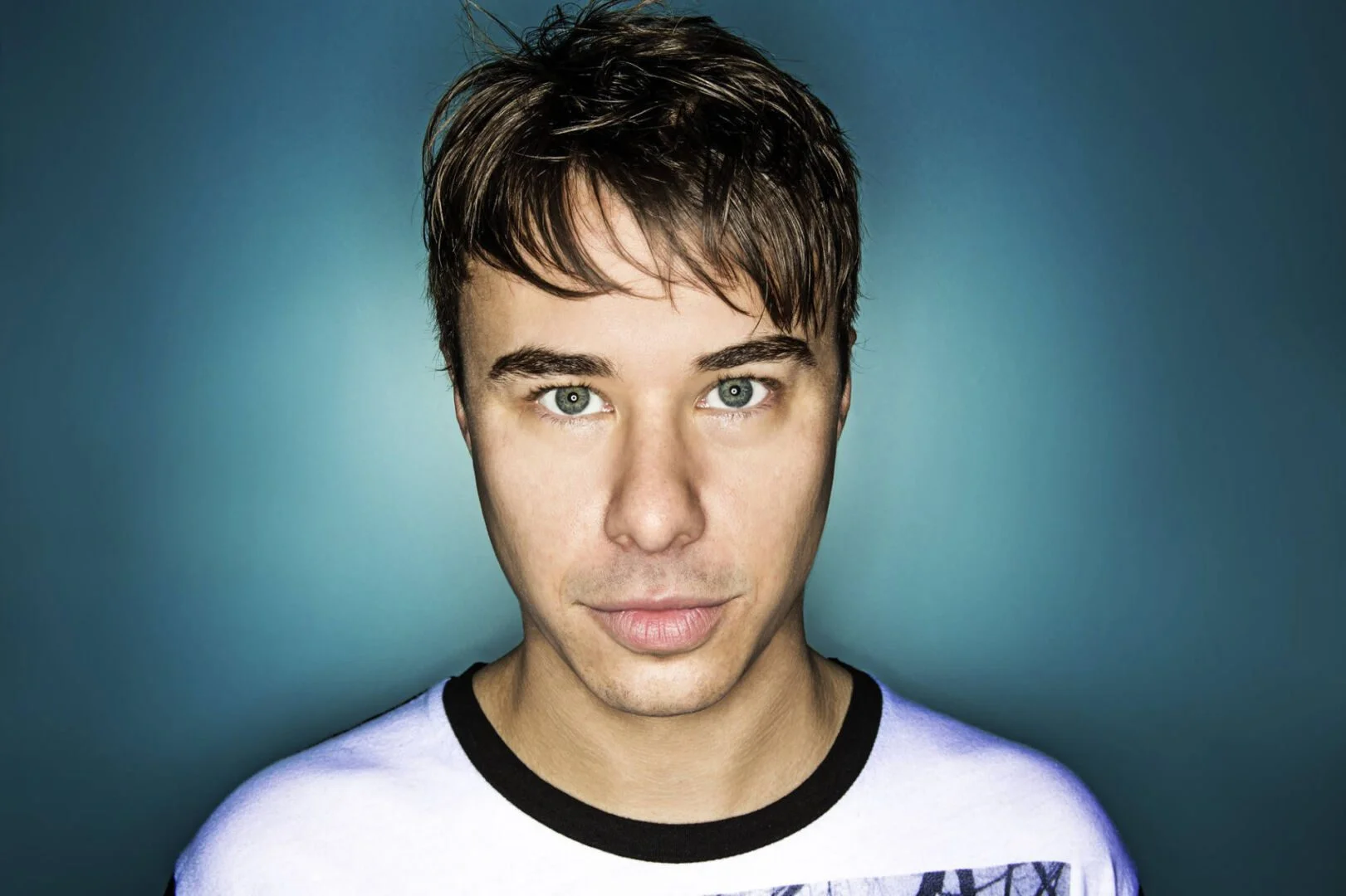Ben Gold To Host New 'Amplified' Show - Watch It First!