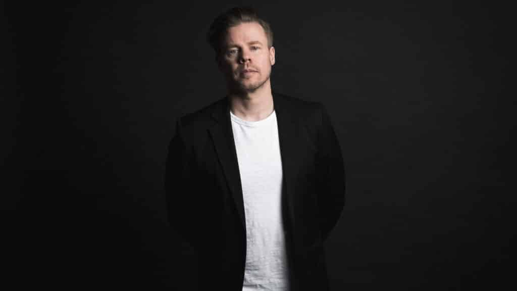 Ferry Corsten Delivers New High Octane Grooves 'Lemme Take You'