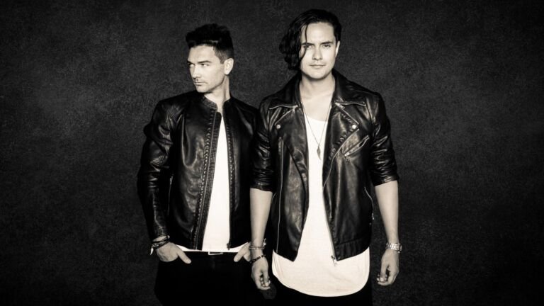 Exclusive Interview With Uk Heavyweight Dj &Amp; Producer Duo Feenixpawl