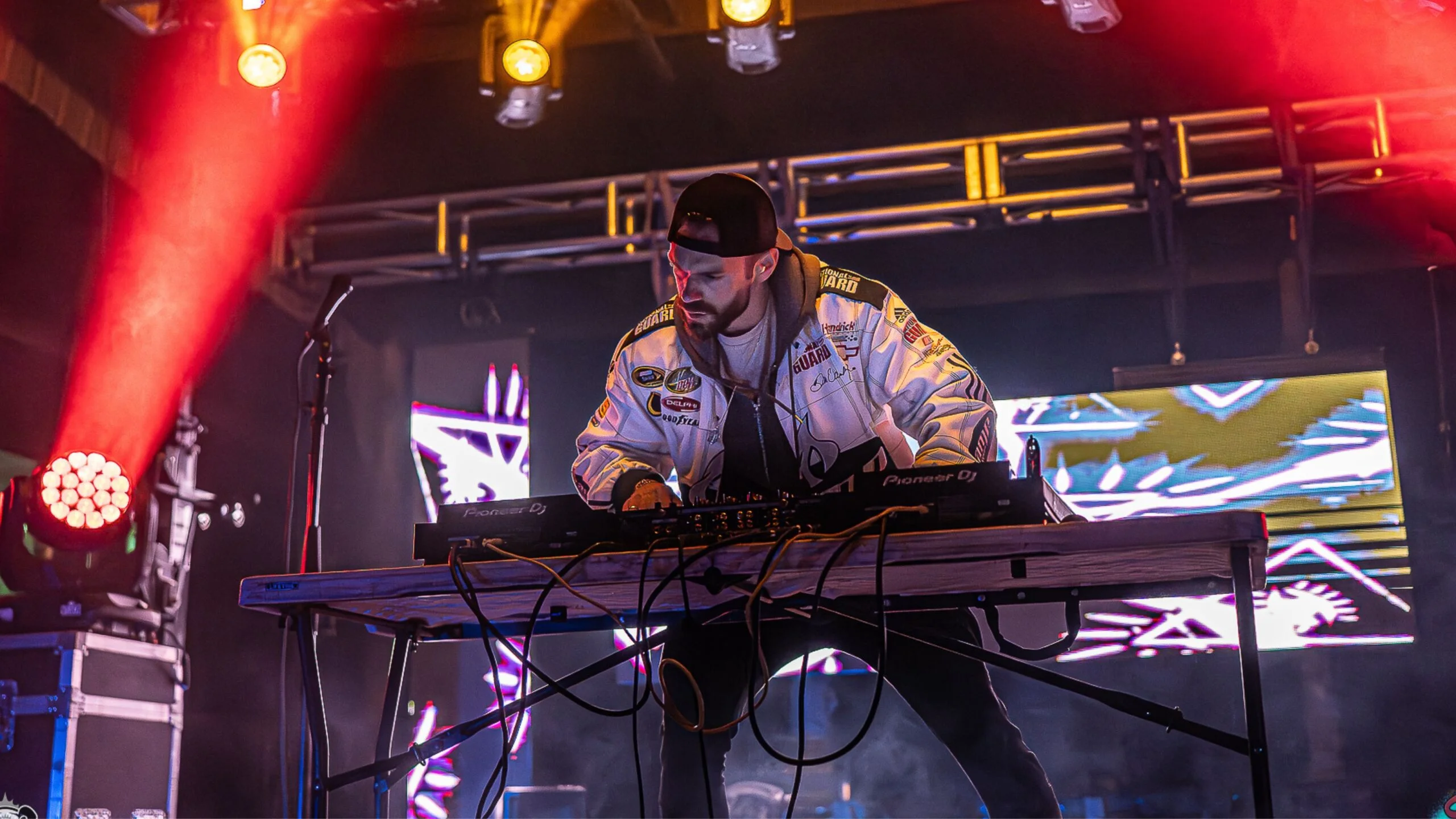 Jaenga Makes a Comeback to Subcarbon Records Dropping His Latest EP, "Ancestors"!