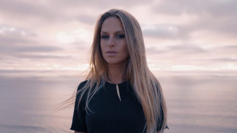 &Quot;Polar Lights&Quot; Marks Nora En Pure'S Final Single Of 2024, Out Now On Enormous Tunes